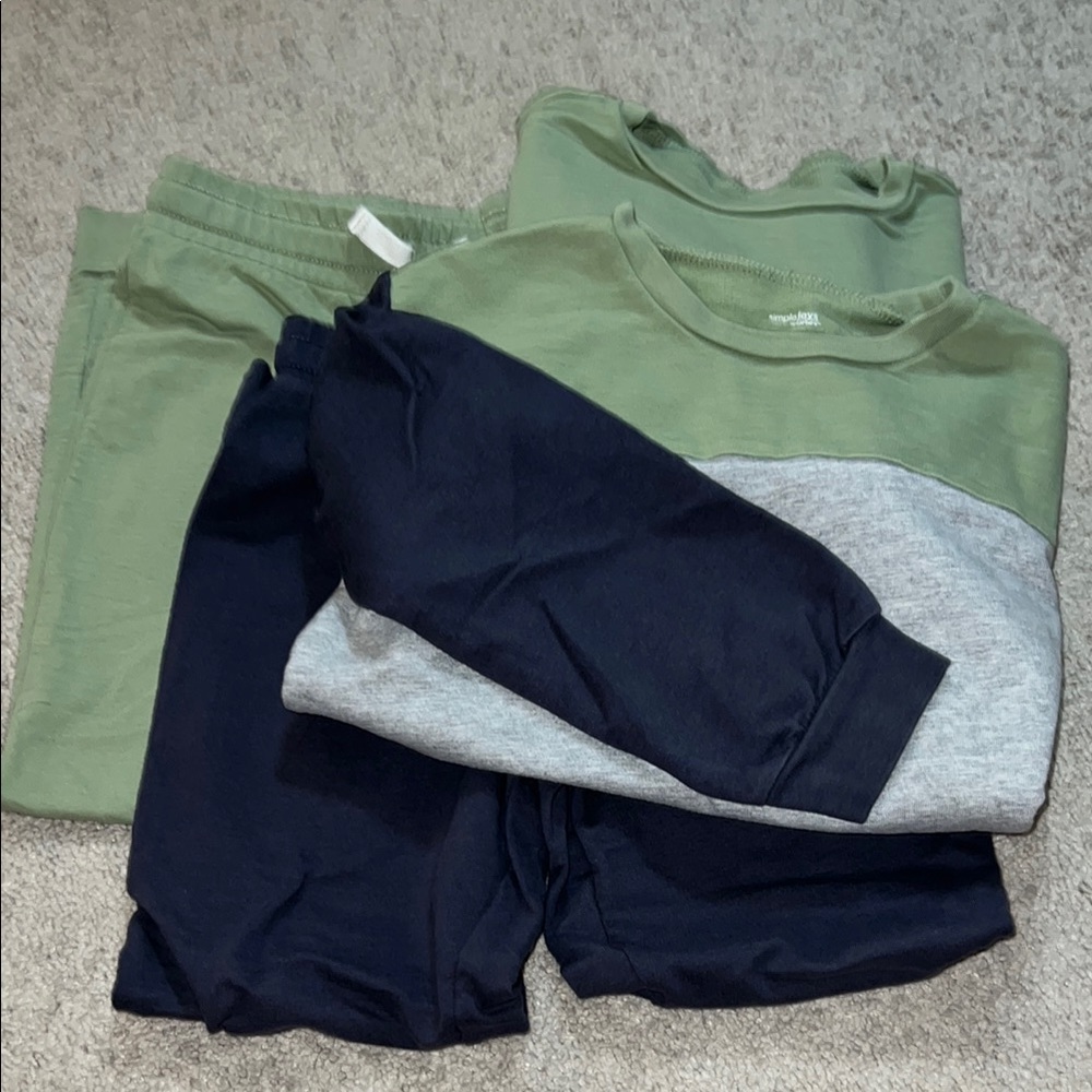🪾Simple Joys by Carters 2 Colorblock Lounge Sets🪾